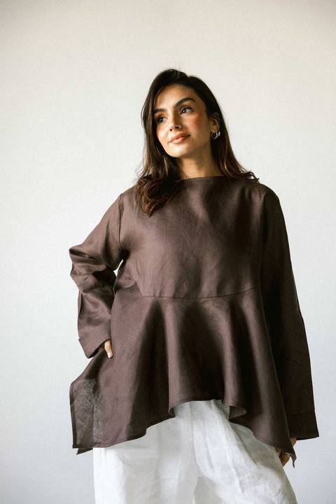 Ruffeled linen top in chocolate brown