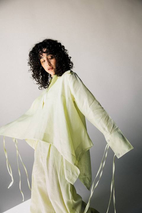 Double fringes kimono in butter yellow
