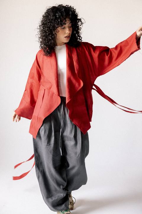 Collar kimono in red