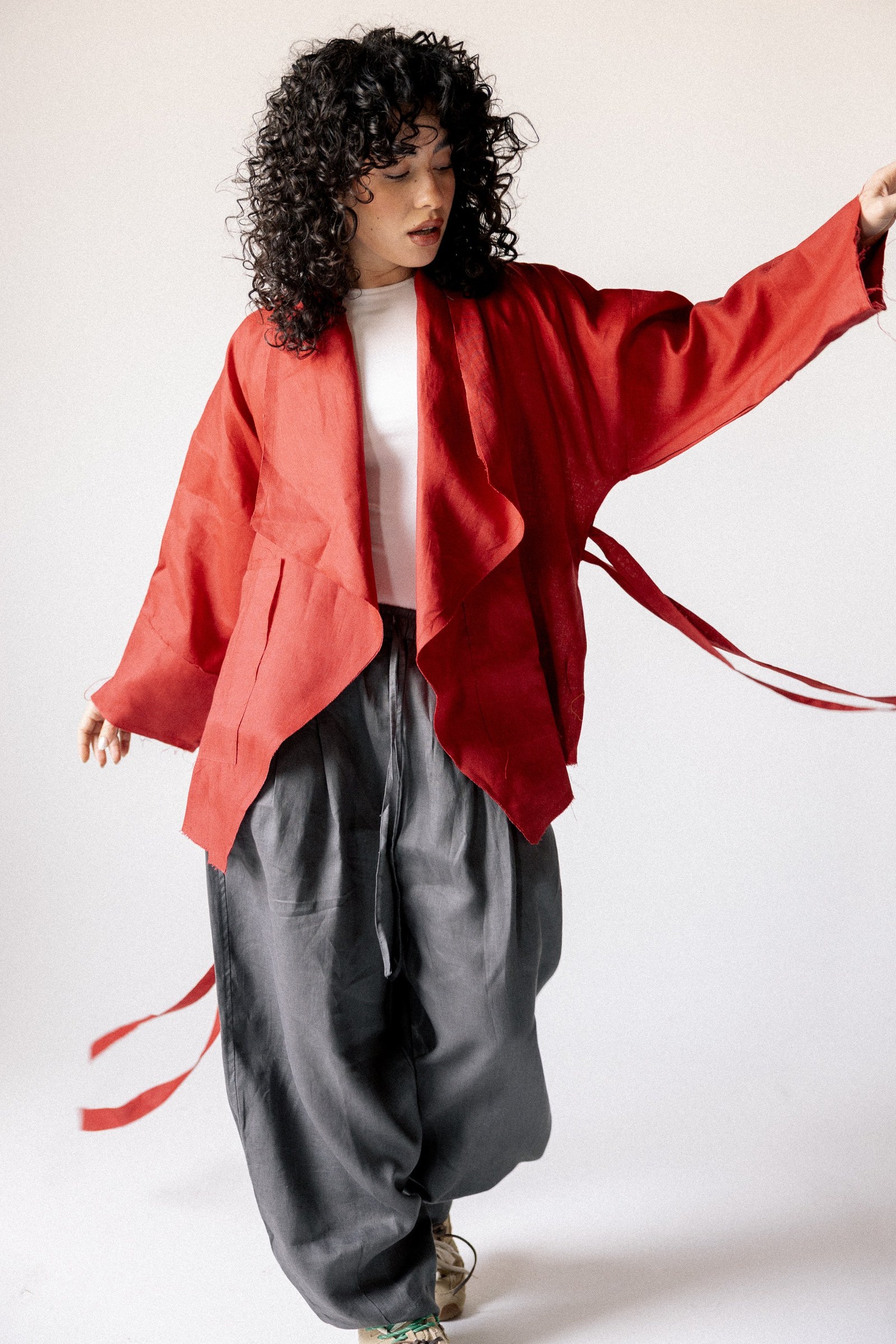 Collar kimono in red