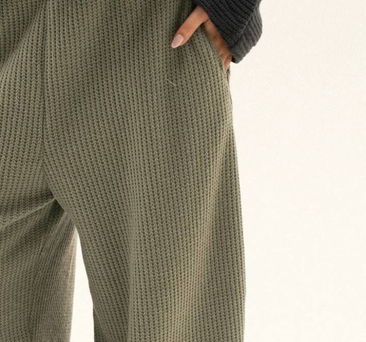 Collar pullover in mint