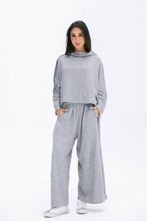 Signature wool set in shimmer grey