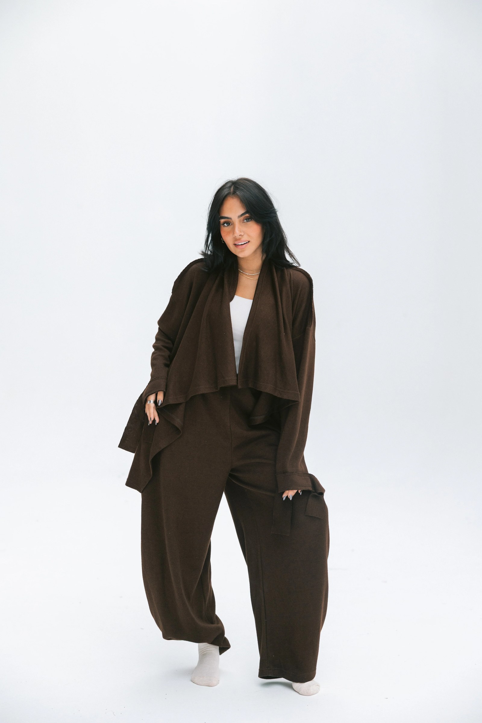 Ruffled set in brown