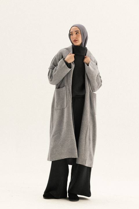 Long Pocket Coat In Grey