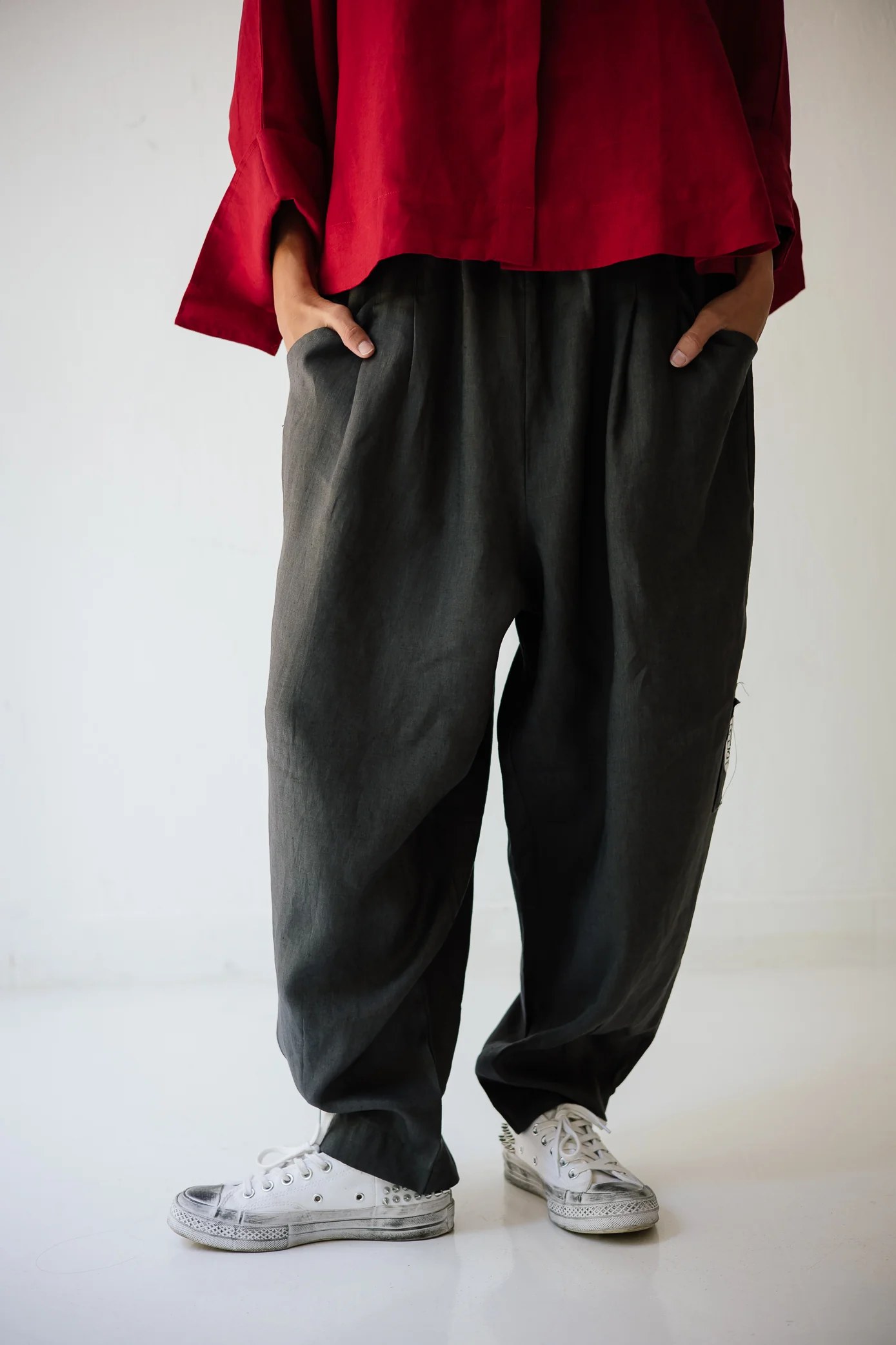 Balloon Pant In Dark-grey