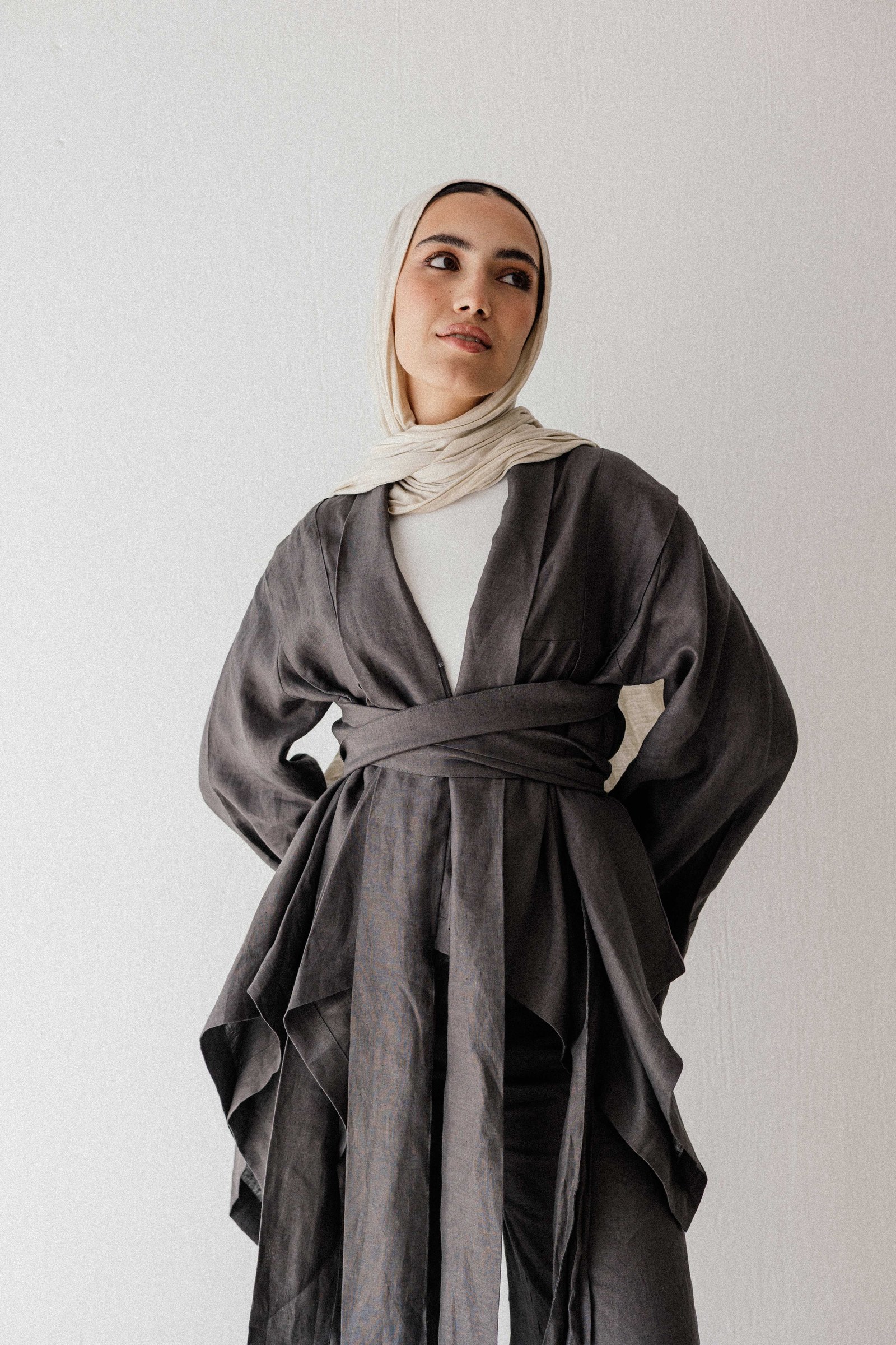Short Double Collar Kimono In Dark-grey