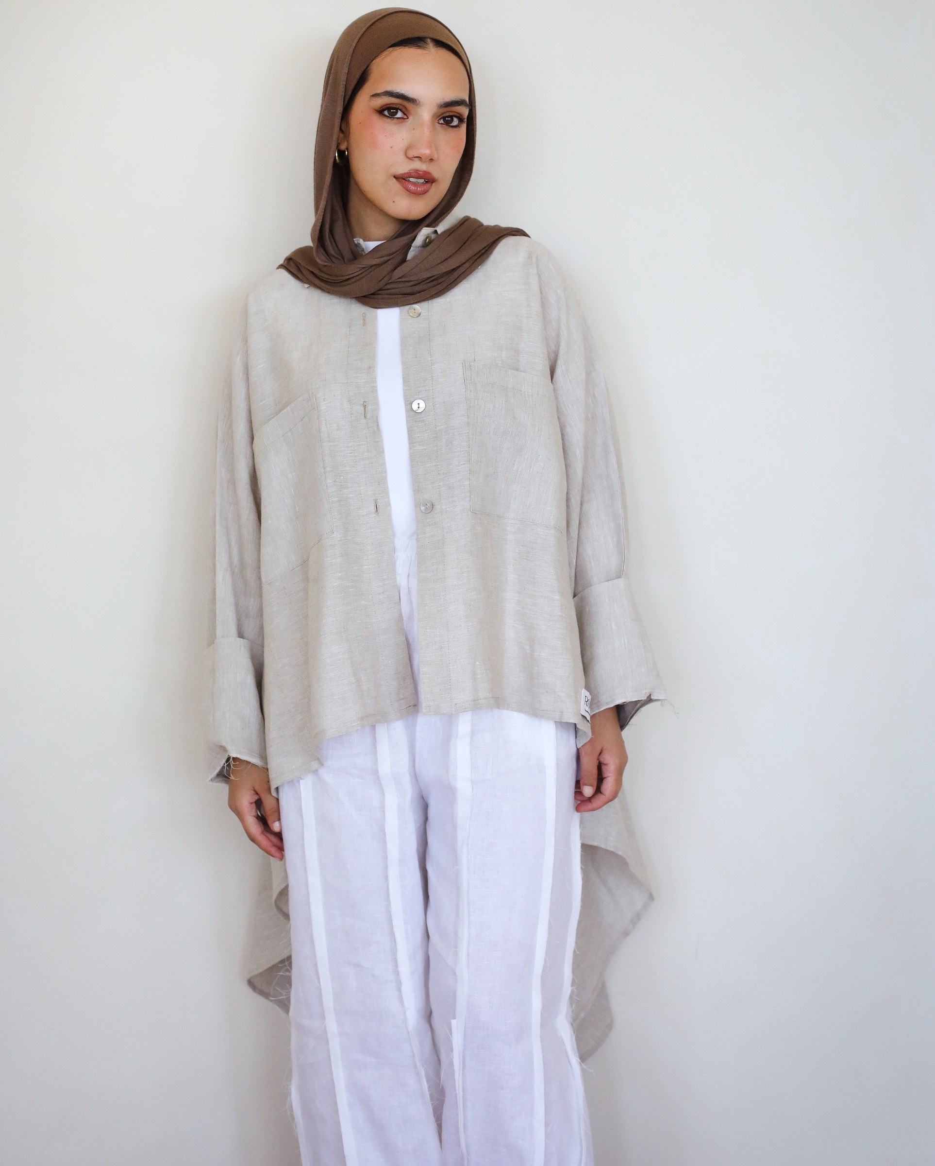 High-Low Shirt in Natural Cafe