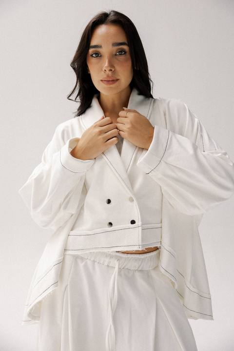 lined cotton set in white