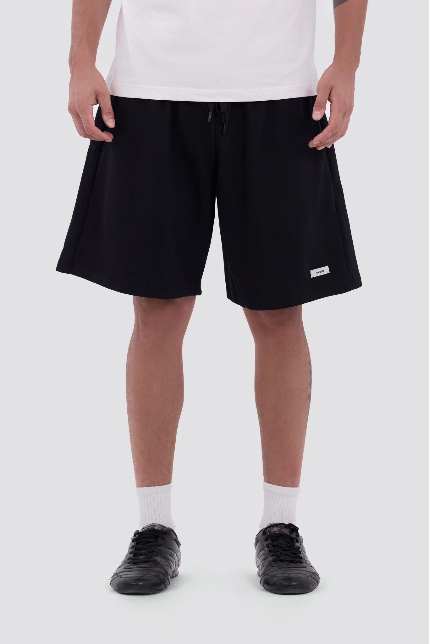 0IE Relaxed Black Long Sweatshorts