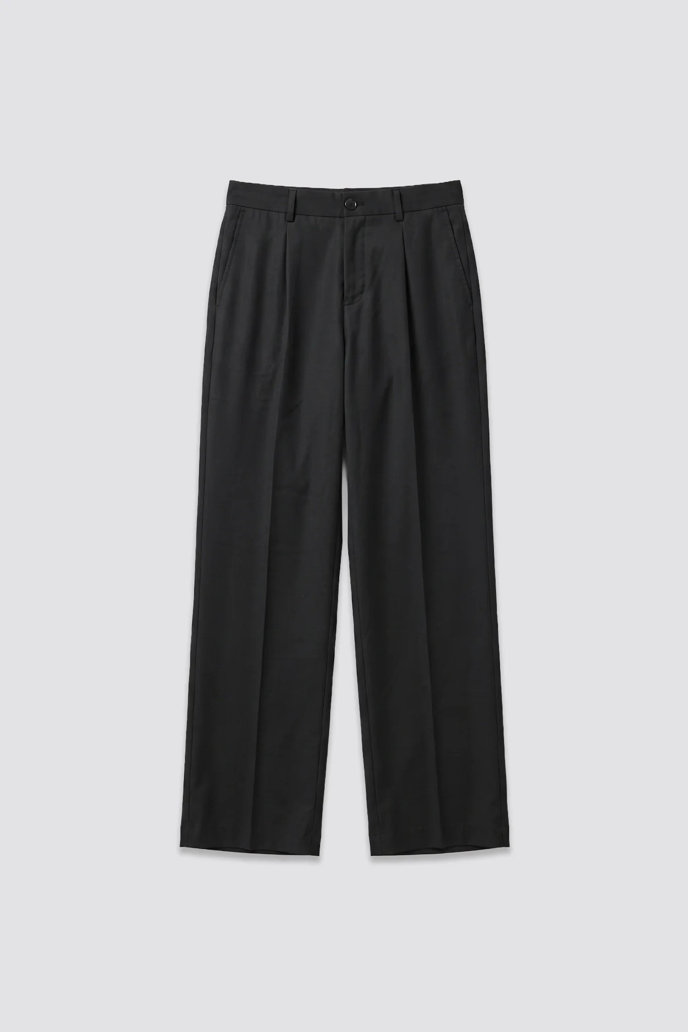 03C Relaxed Pleated Black Pants