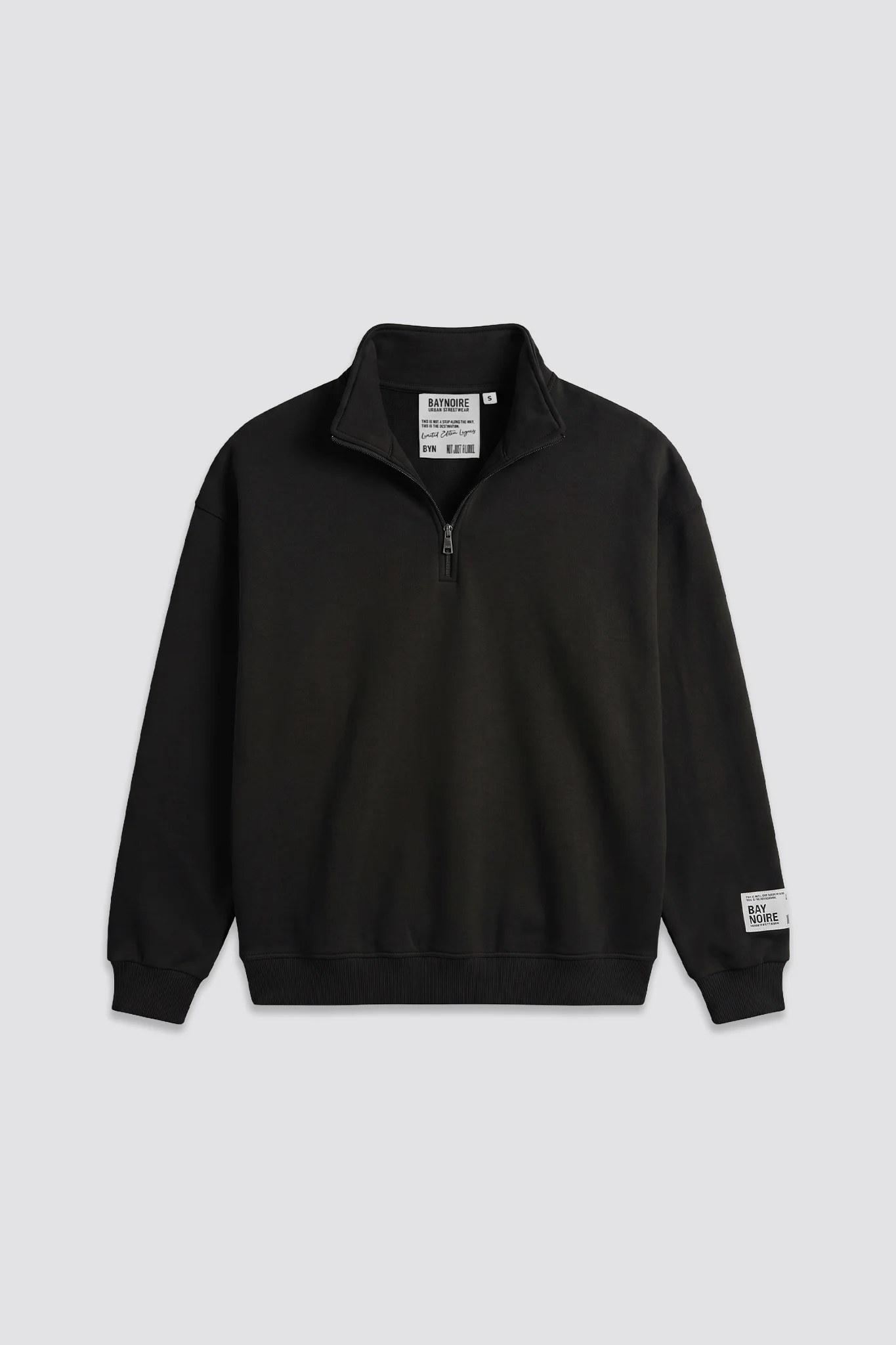 Black Q-Zipper Sweatshirt V3