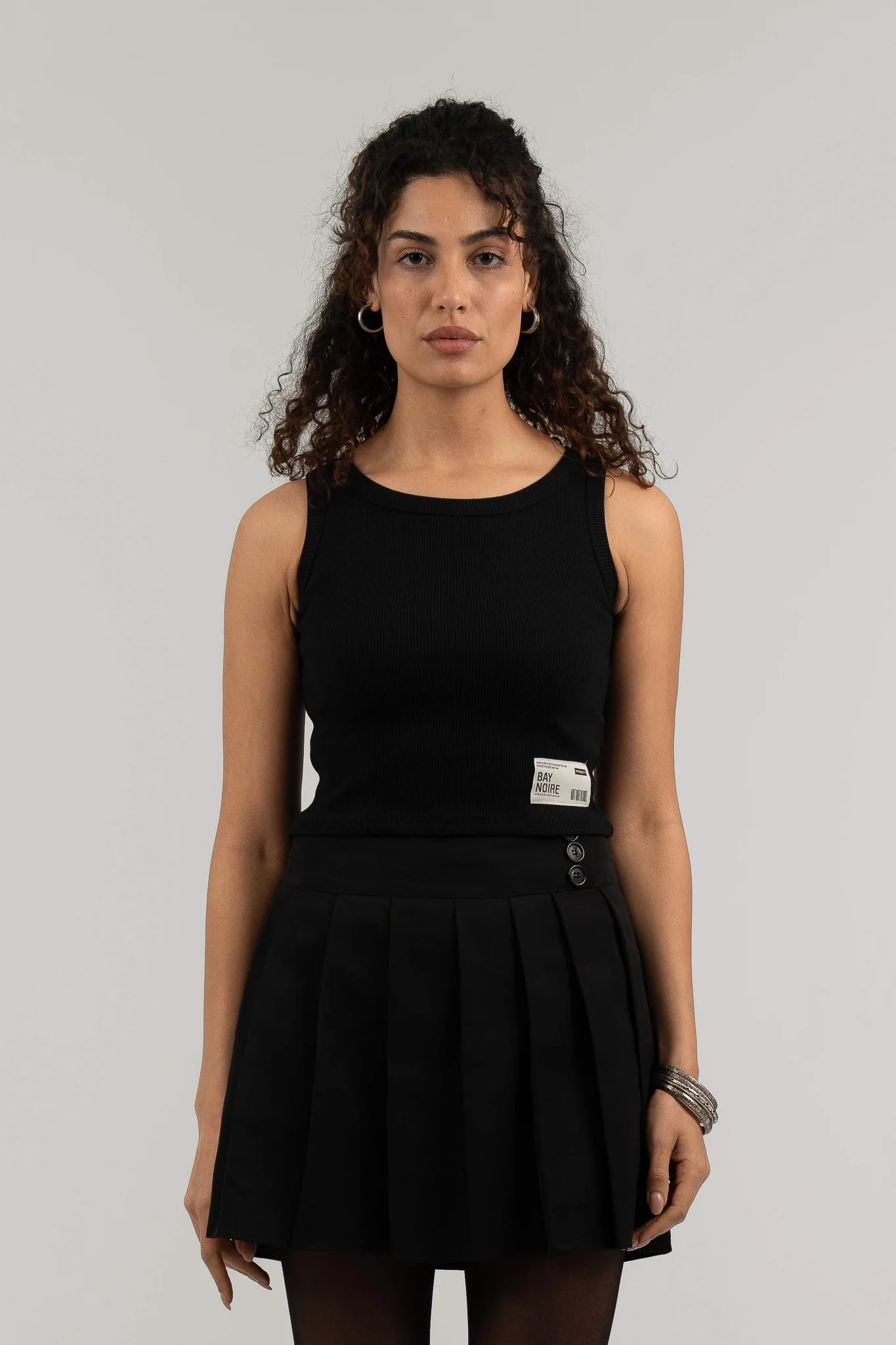 Black Ribbed Cropped Tank Top