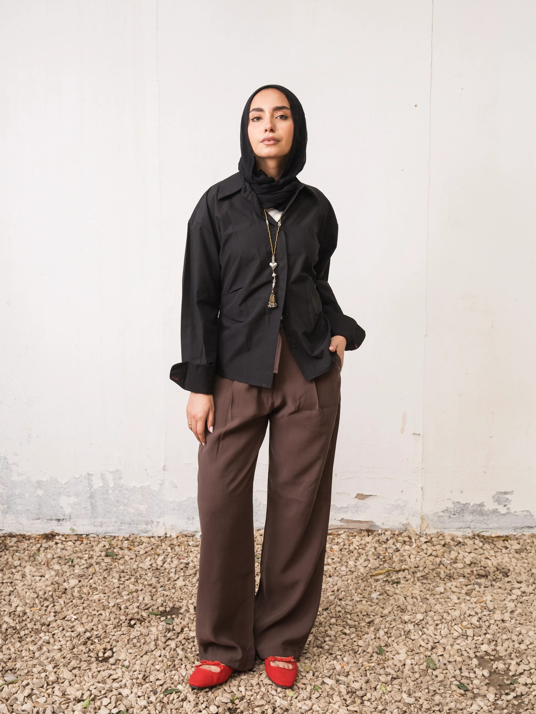 The Side Pleat Shirt - Black