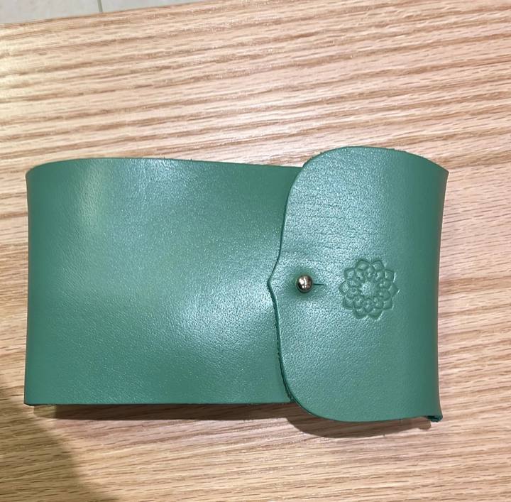 Mobile Pouch