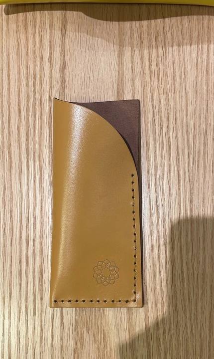 Simple Sunglass Cover/Old