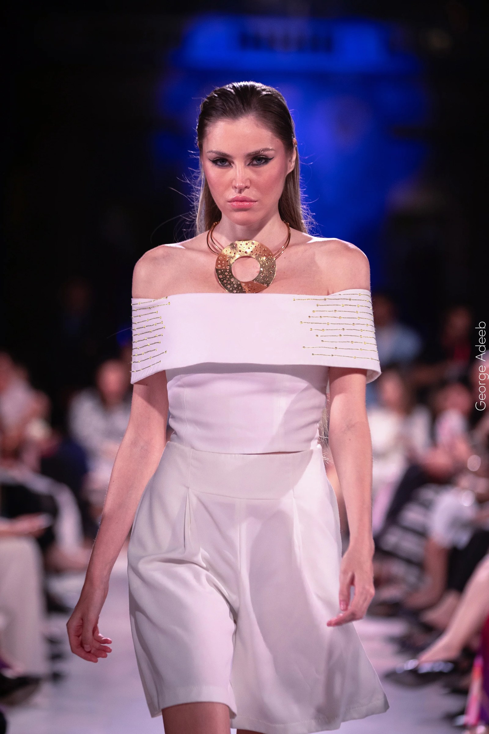 Malika Off-Shoulder Crop