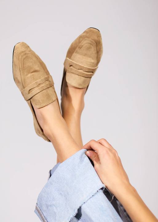 Beige French Back-Band Loafers