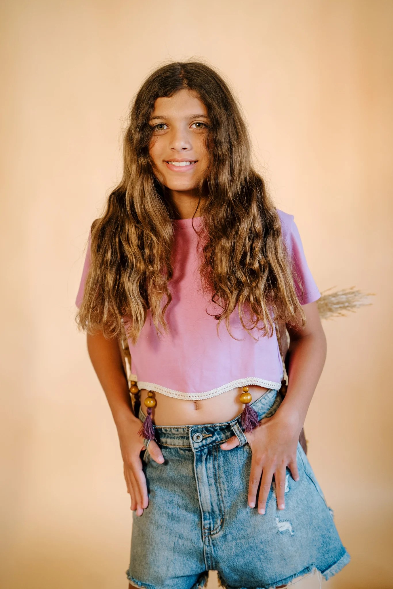 Little Zahret Toot Cropped Tee