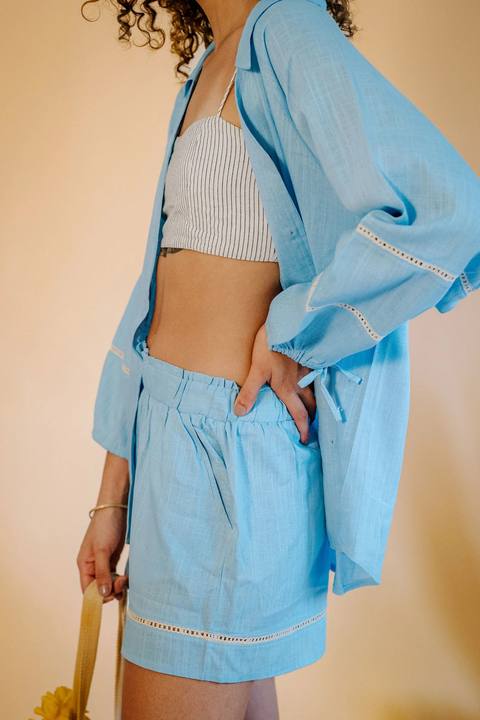 The Aziza Linen Short In Baby Blue
