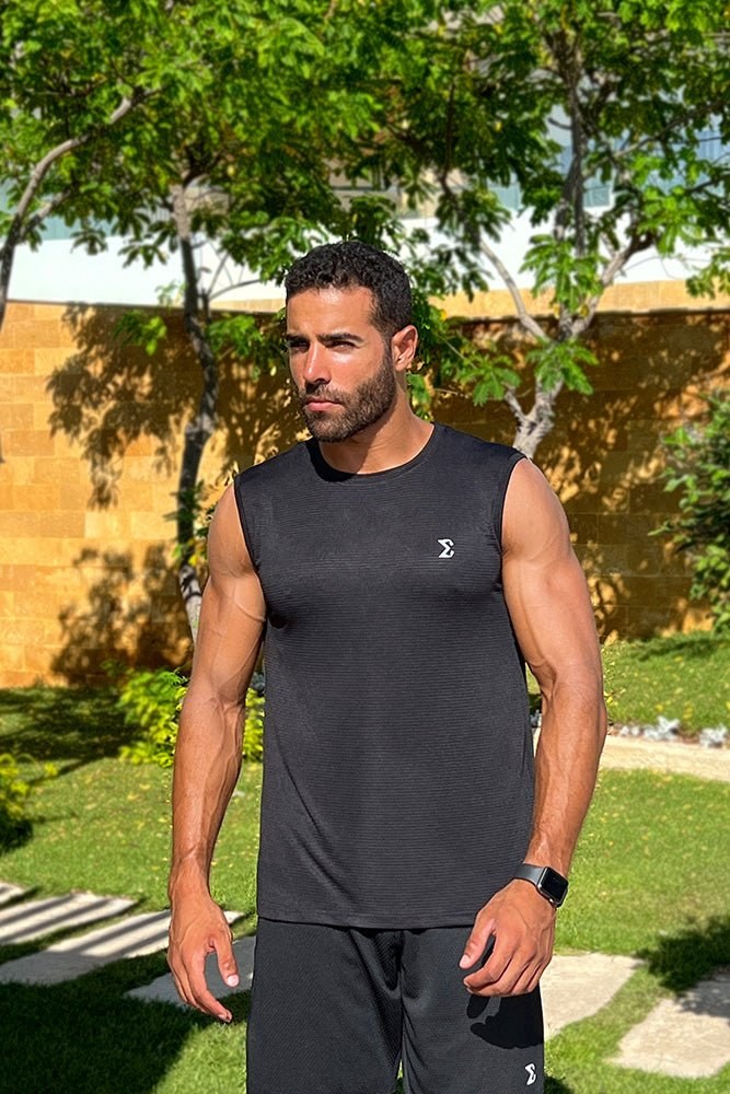 Sleeveless Nimble Tee Black