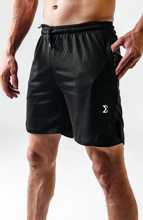 Maverik Basic Short Black