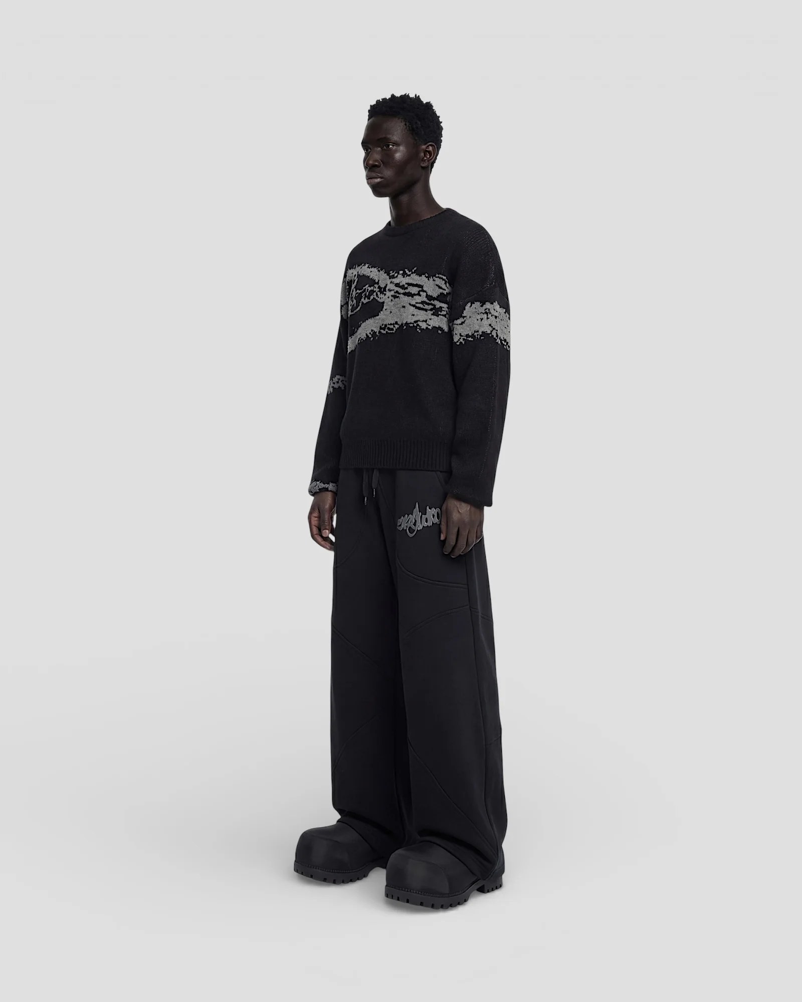 DEMENTE KNITTED CREWNECK