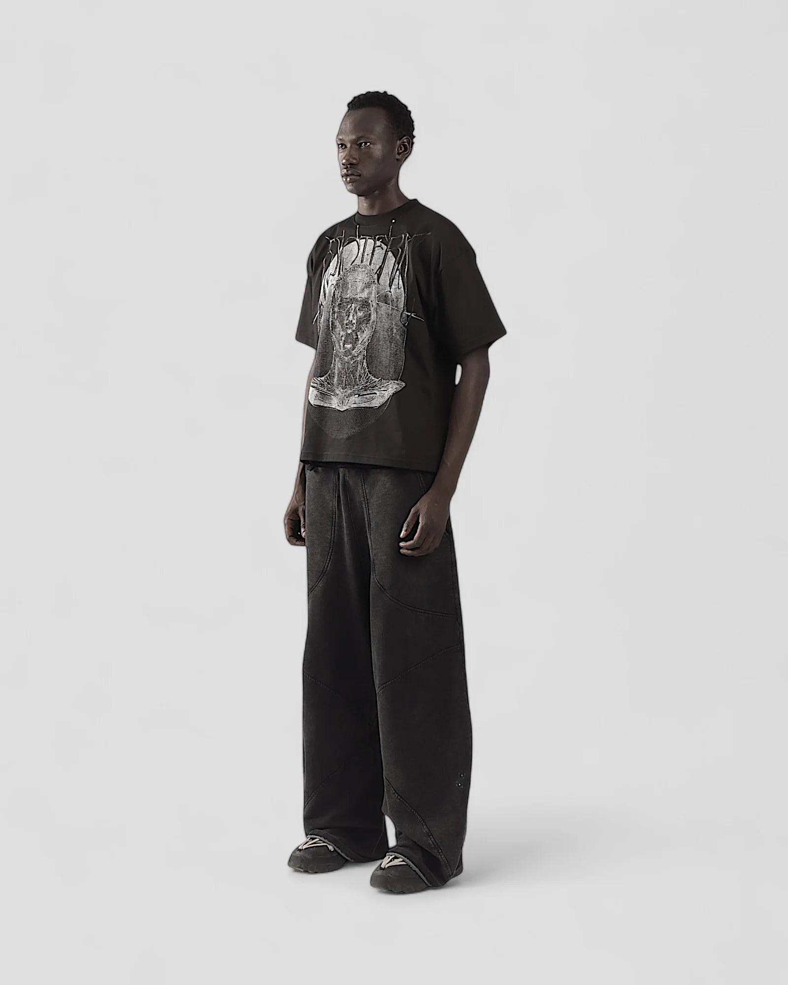 ESOTERIC BLACK BOXY TEE