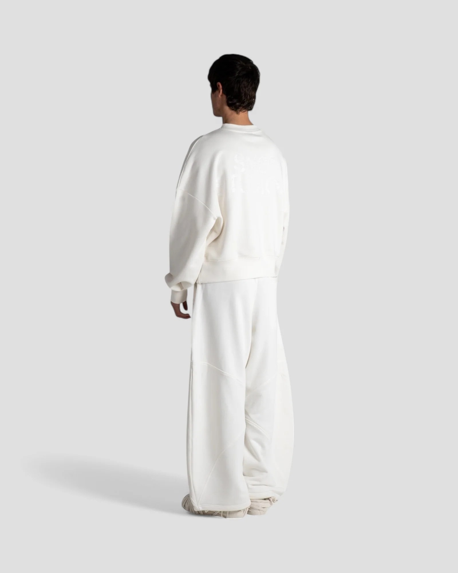 DEMENTE OFFWHITE CREWNECK