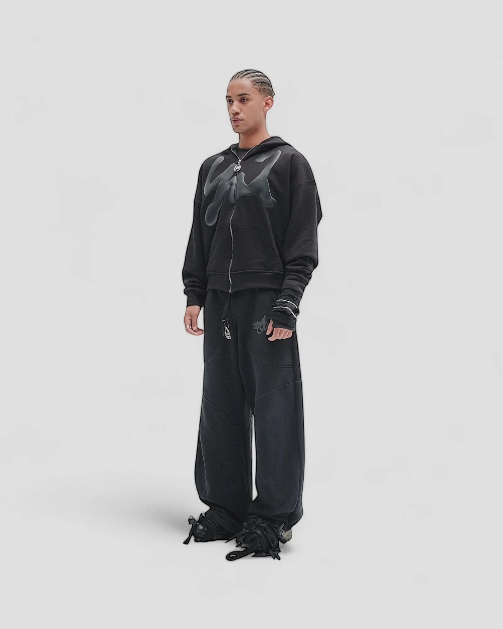 DEMENTE BLACK ON BLACK ZIPUP JACKET