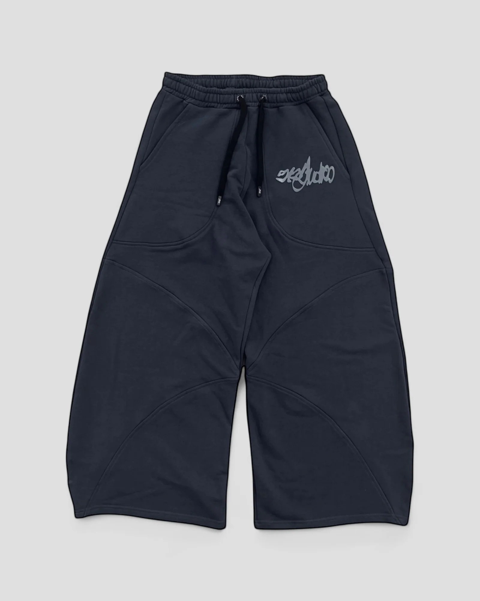 DEMENTE DARK GREY SWEATPANTS