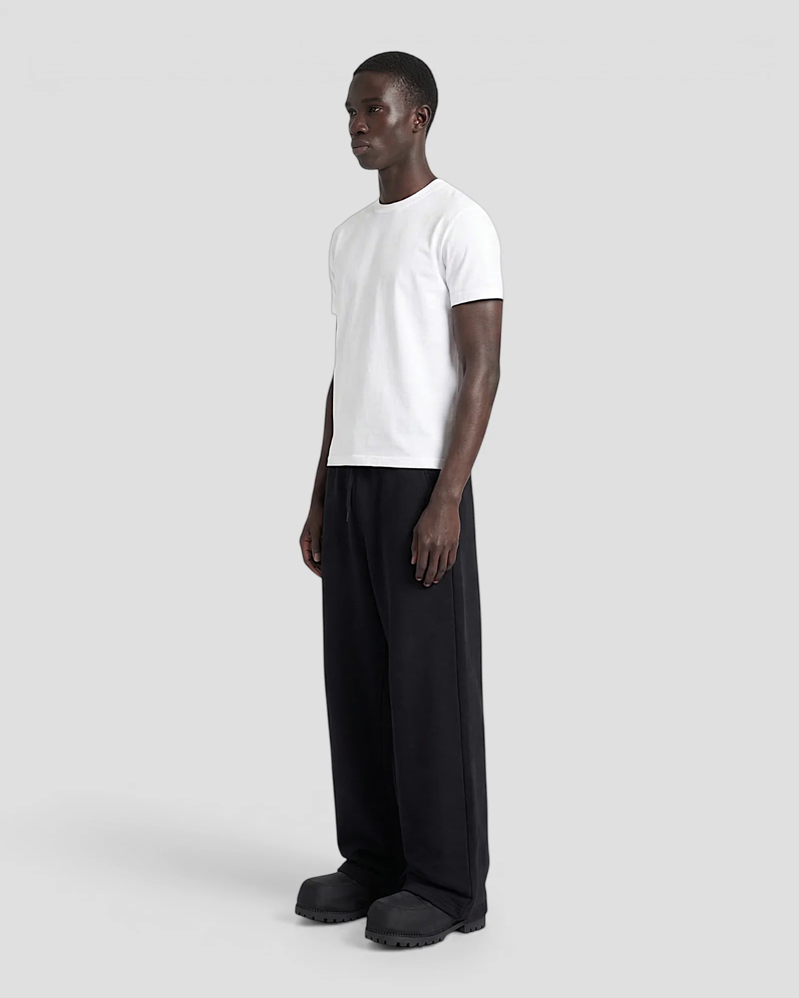 Luis Regular Blank White Tee V2