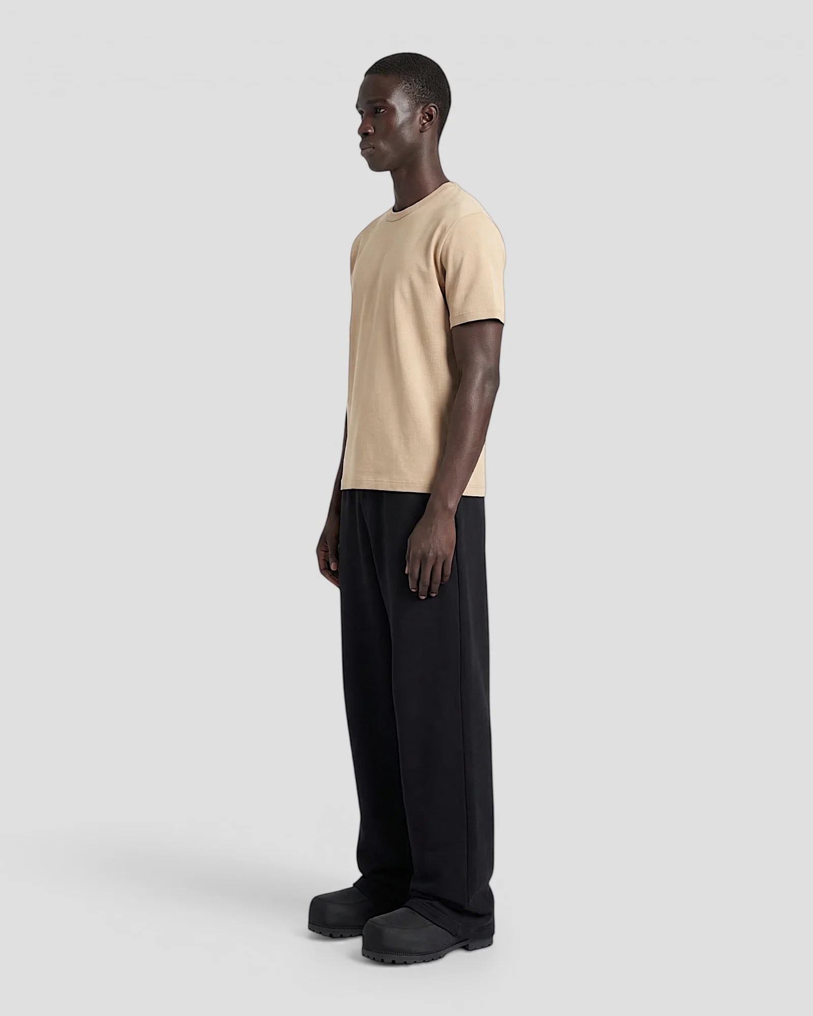Luis Regular Blank Beige Tee V2