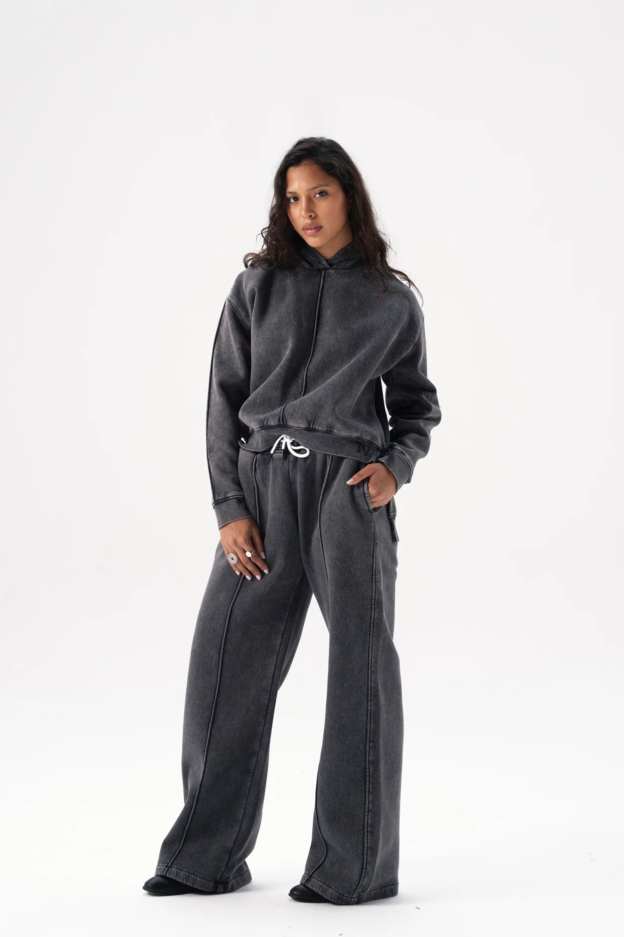 Essential Washed Set