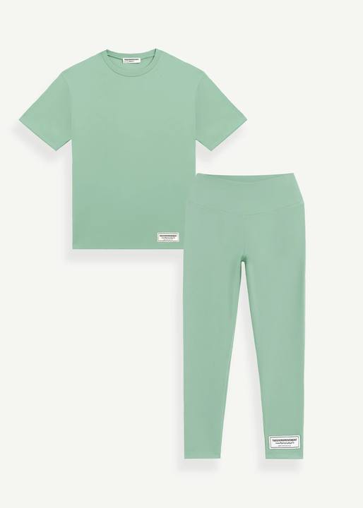 Teens Oversized T-Shirt & Leggings