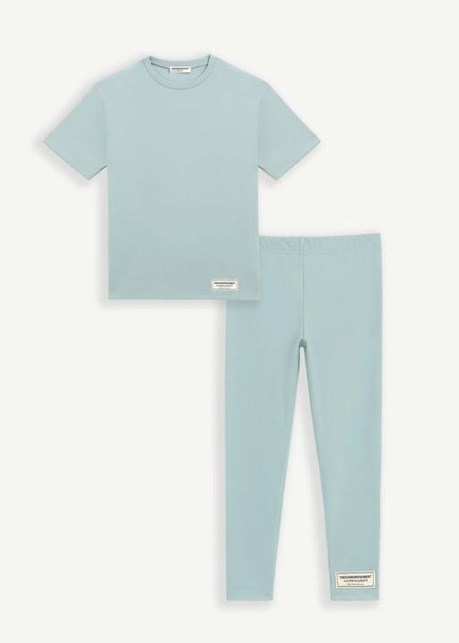Kids Oversized T-Shirts & Leggings