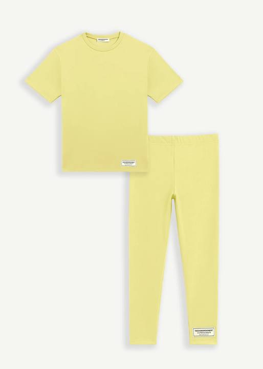 Kids Oversized T-Shirts & Leggings