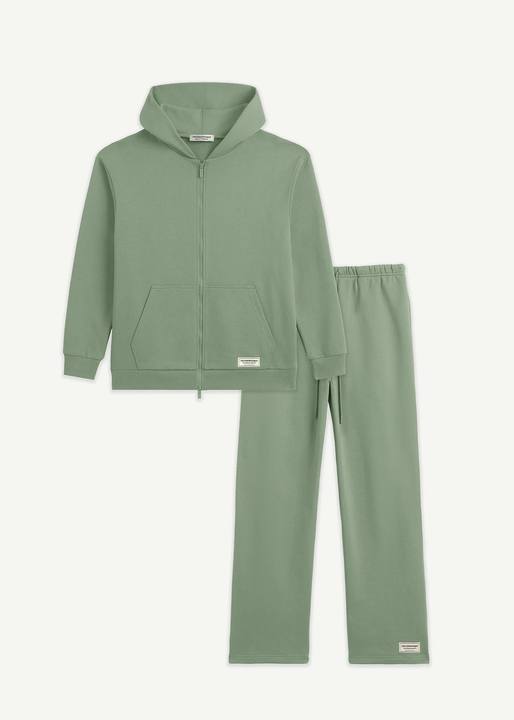 Oversized Zip Hoodie & Straight Leg Jogger