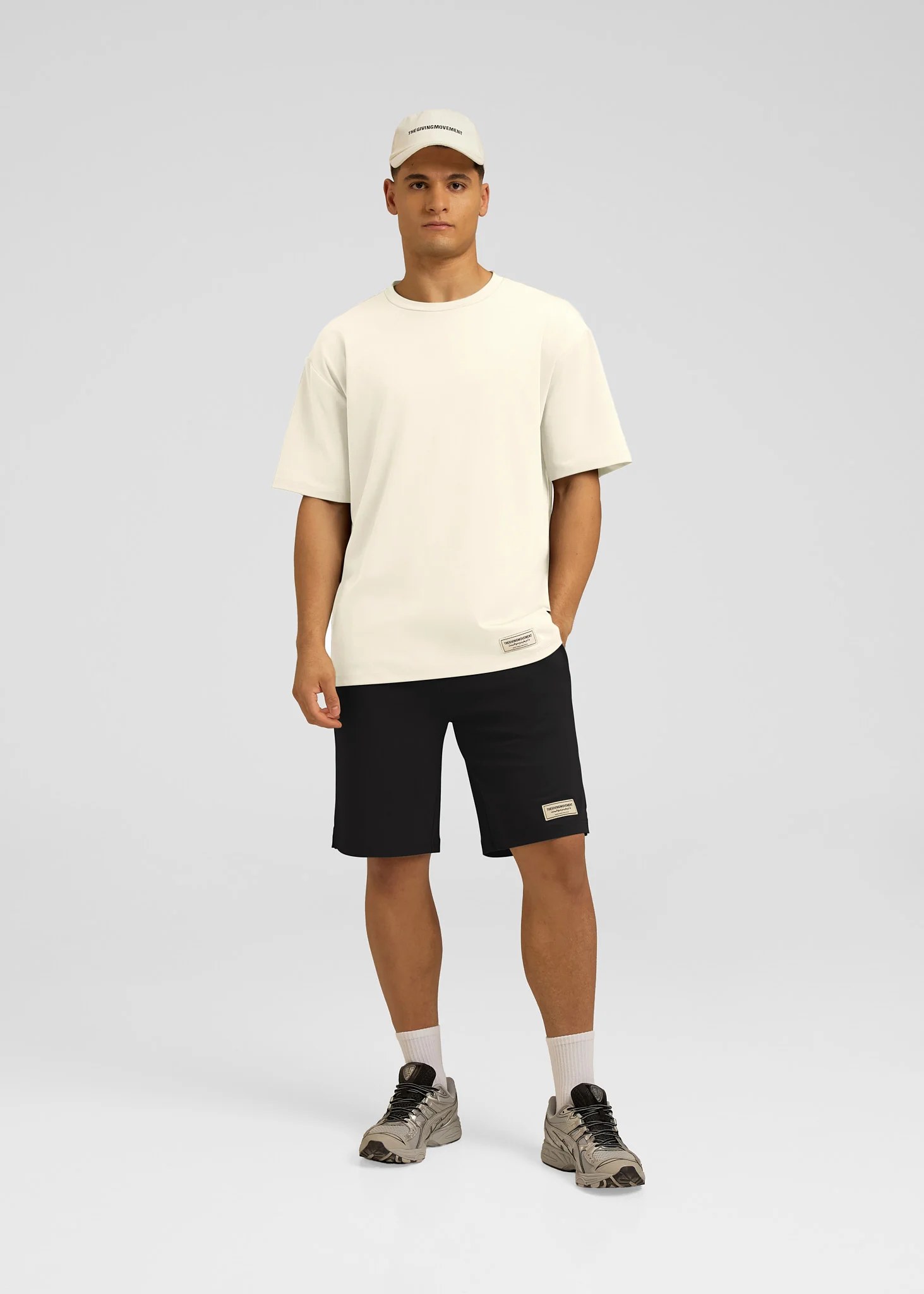 Regular Fit T-Shirt & Shorts