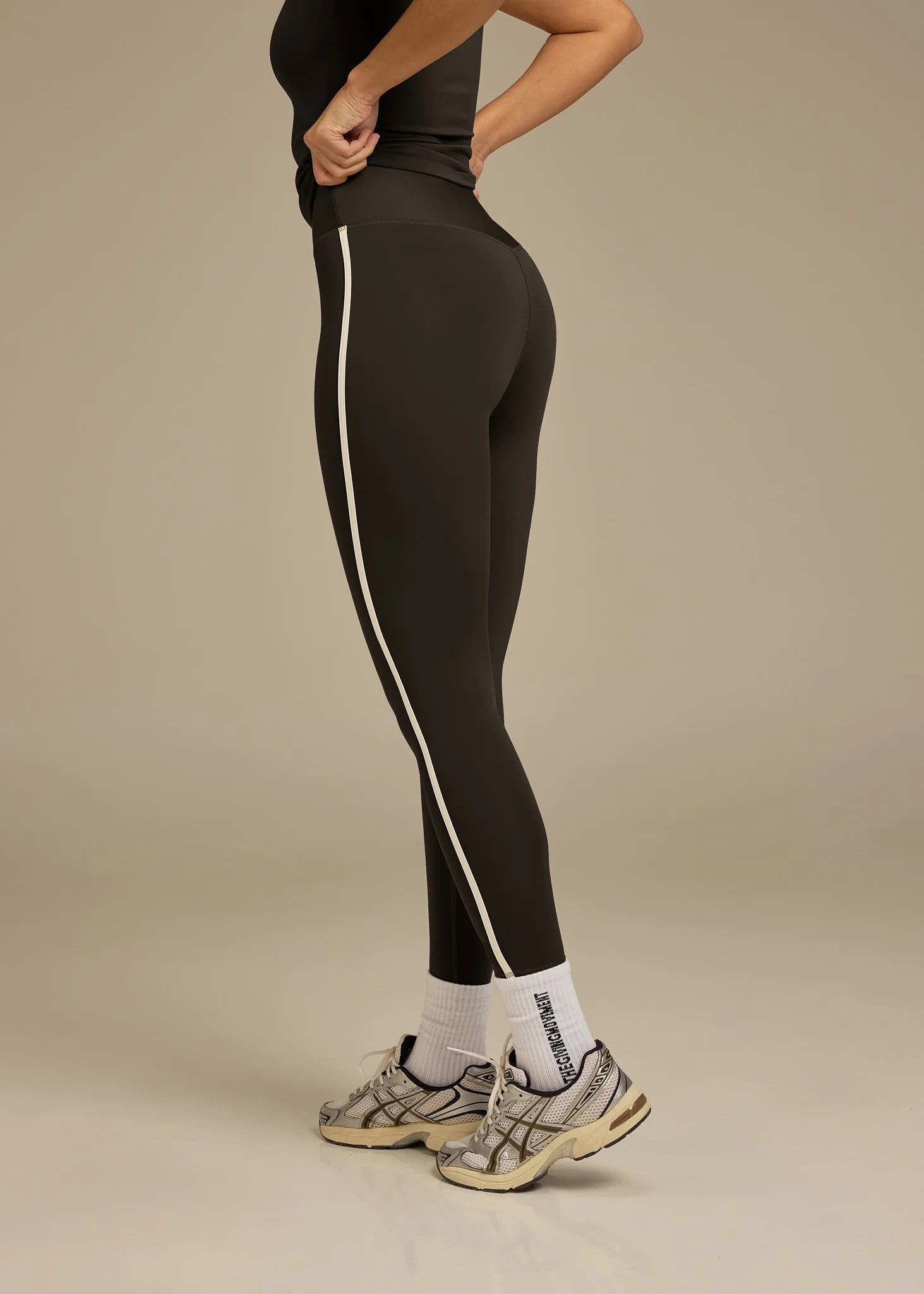 Contrast Stripe 24 inch High Rise Legging