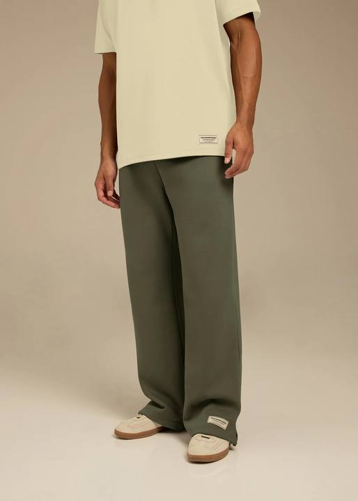 Straight Leg Jogger