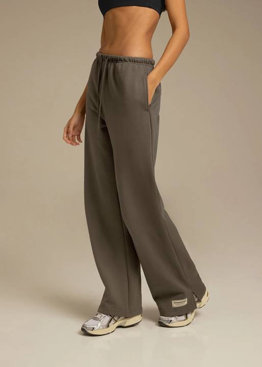 Straight Leg Jogger