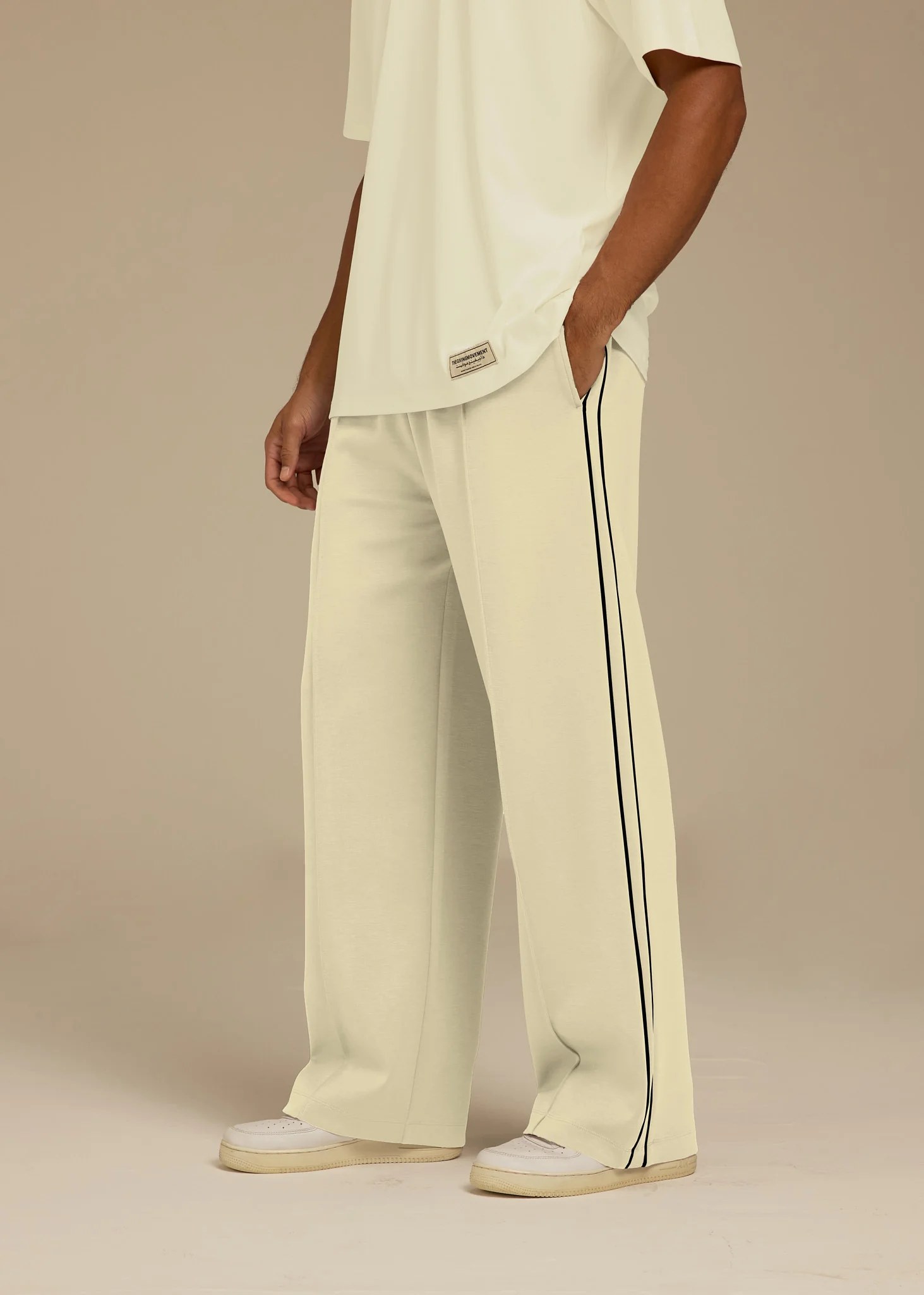 Contrast Panel 30 inch Straight Leg Pant