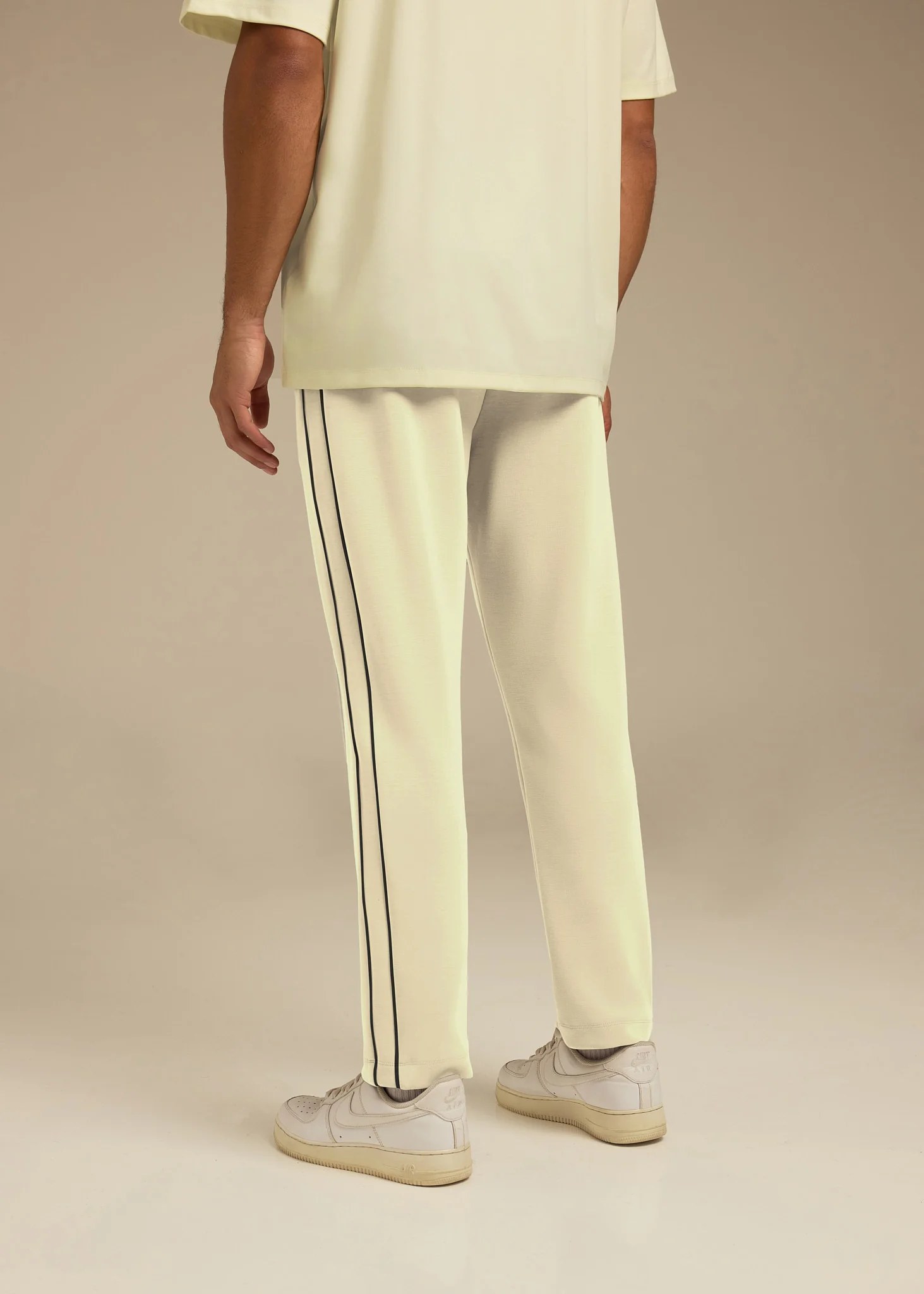 Contrast Panel 28 inch Tapered Leg Pant