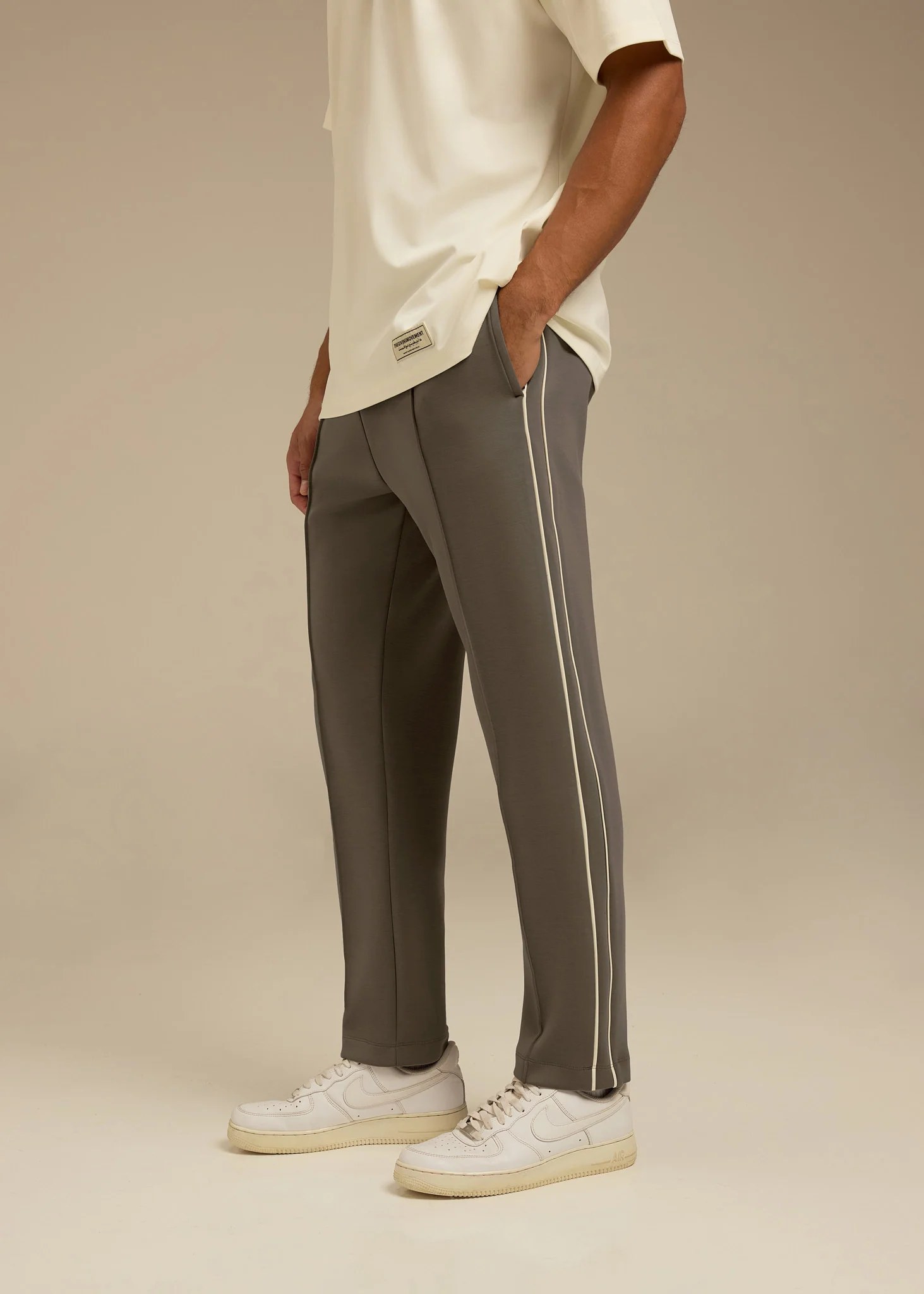 Contrast Panel 28 inch Tapered Leg Pant