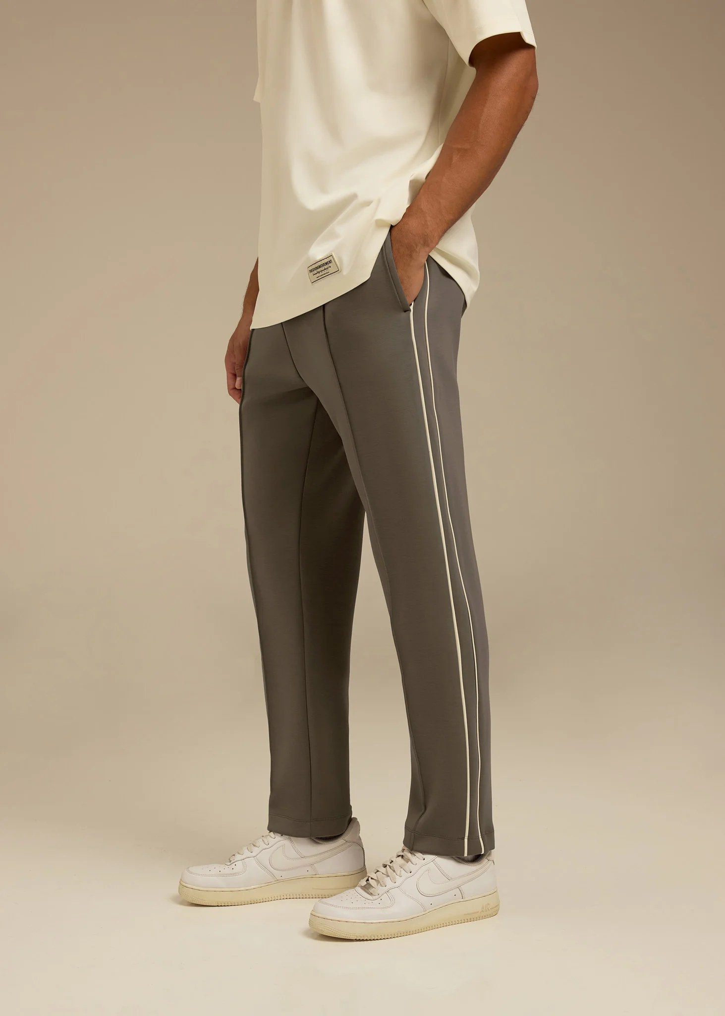 Contrast Panel 28 inch Tapered Leg Pant