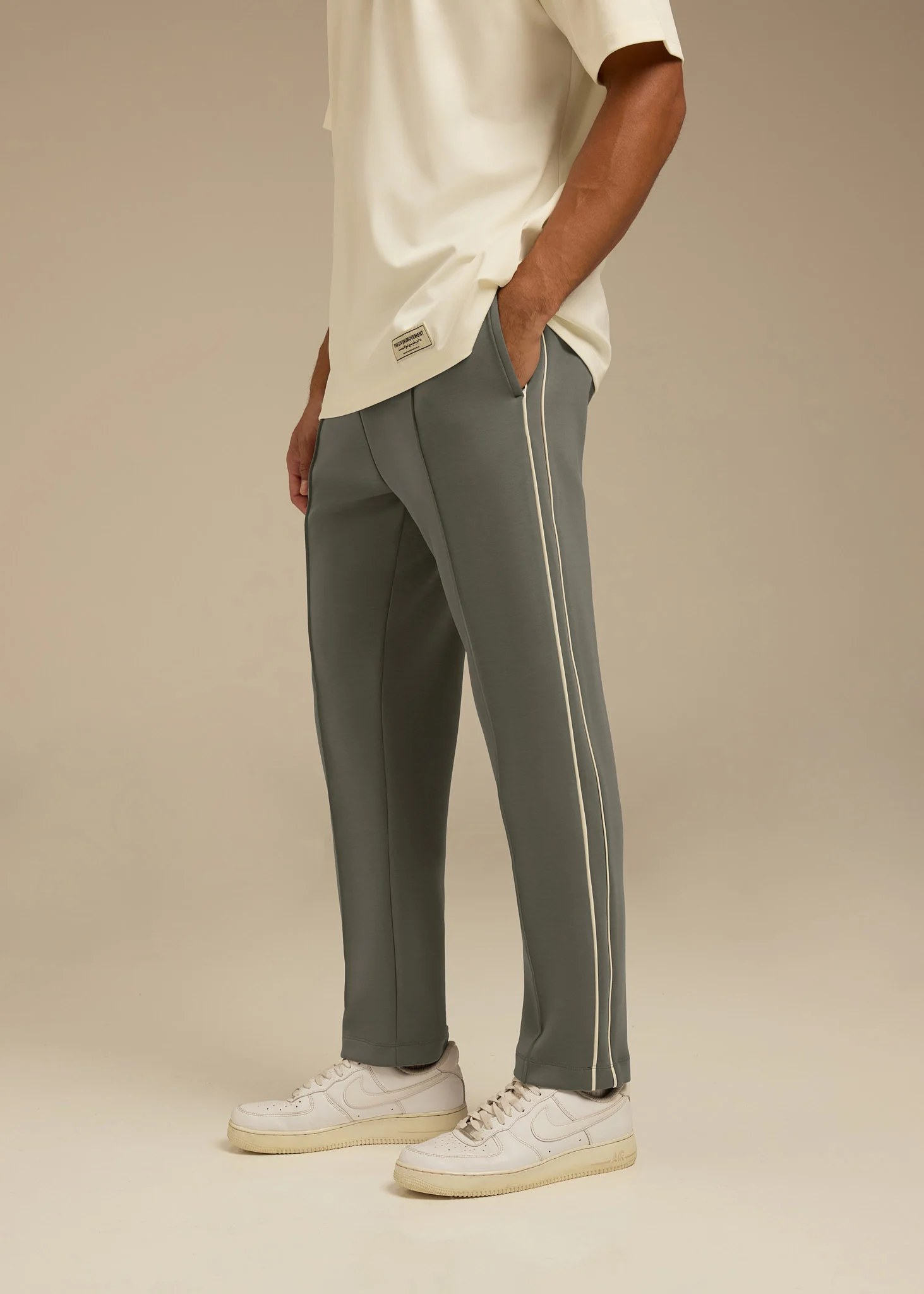 Contrast Panel 28 inch Tapered Leg Pant