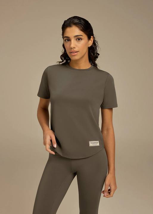 Regular Fit Curved Hem T-Shirt