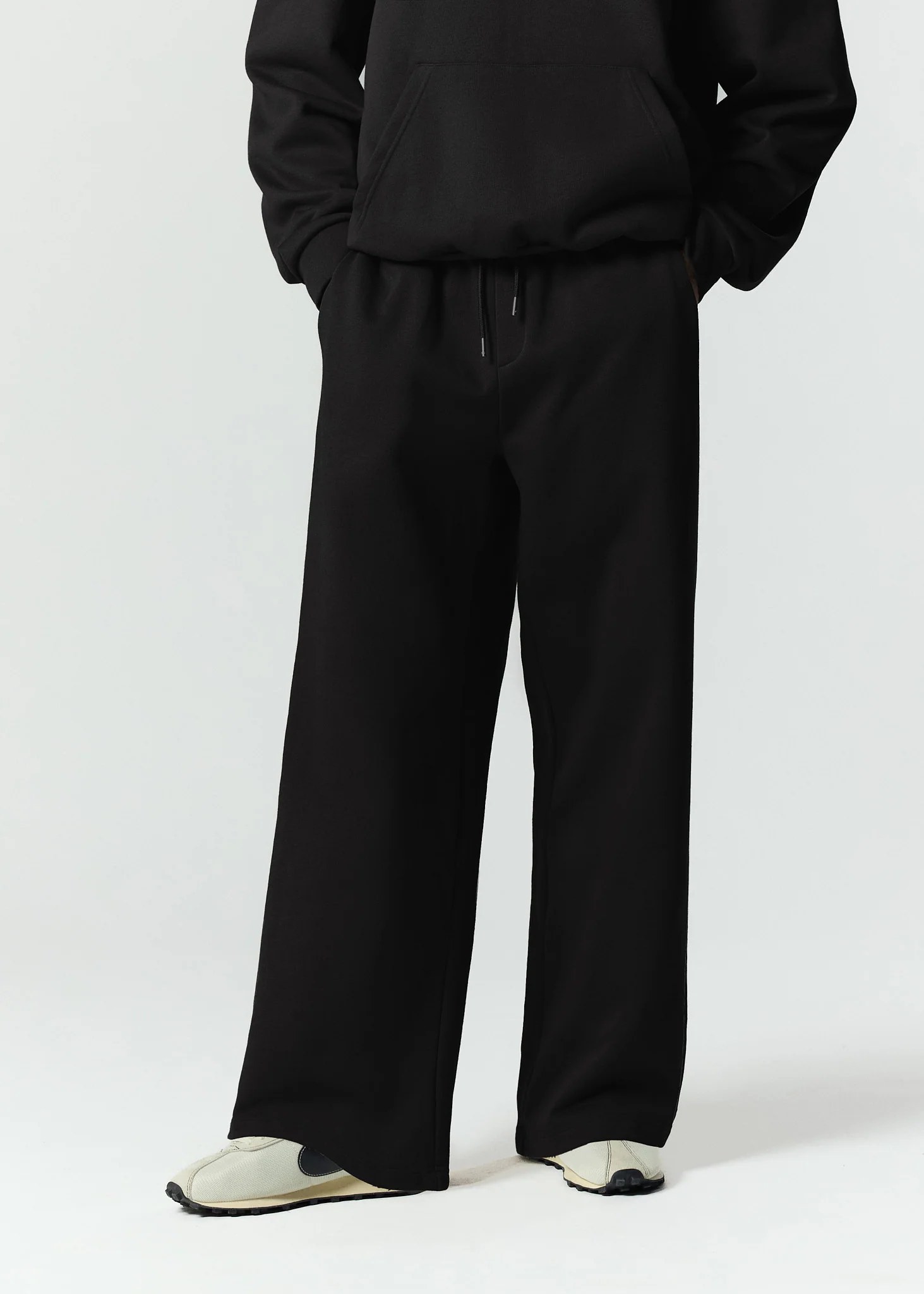 Column Straight Leg Jogger