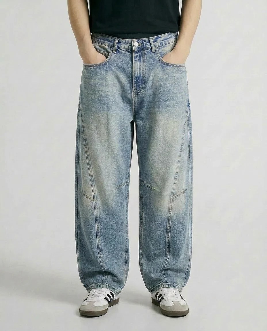 Curved Panel Balloon-Fit Jeans