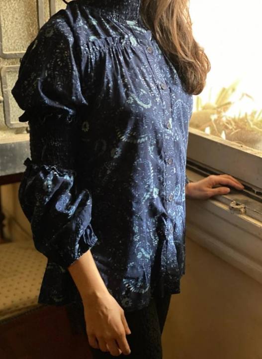 Paisley Shirt with cinched sleeves